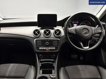 MERCEDES-BENZ GLA 1.6 GLA180 GPF Urban Edition SUV 5dr Petrol 7G-DCT Euro 6 (s/s) 