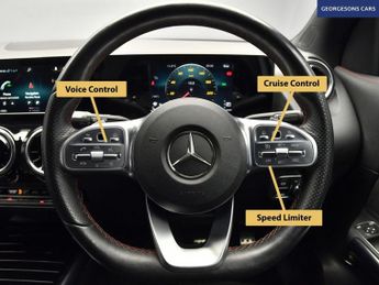 MERCEDES-BENZ GLA 1.3 GLA200 AMG Line SUV 5dr Petrol 7G-DCT Euro 6 (s/s) (163 ps)