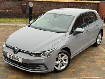VOLKSWAGEN GOLF 1.5 eTSI MHEV Life Hatchback 5dr Petrol Hybrid DSG Euro 6 (s/s) 
