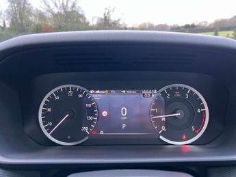 LAND ROVER DISCOVERY 3.0 Discovery R-Dynamic SE D MHEV Auto 4WD 5dr