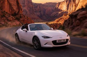 Mazda MX5 2.0 SKYACTIV-G Sport Nav Convertible 2dr Petrol Auto Euro 6 (160