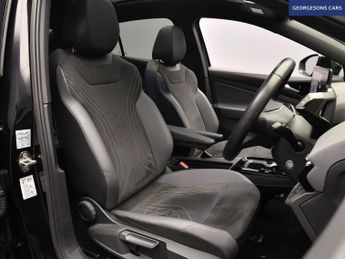 VOLKSWAGEN ID5 Pro 77kWh Style SUV 5dr Electric Auto (174 ps)