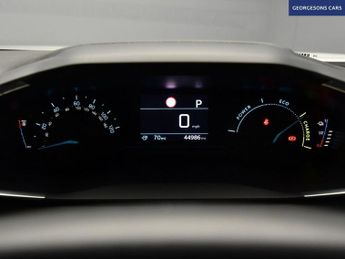 PEUGEOT E-2008 50kWh Allure SUV 5dr Electric Auto (136 ps)