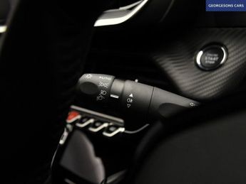 PEUGEOT E-2008 50kWh Allure SUV 5dr Electric Auto (136 ps)