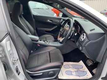 MERCEDES-BENZ CLA 2.1 CLA220d AMG Line Coupe 4dr Diesel 7G-DCT Euro 6 (s/s) (177 p