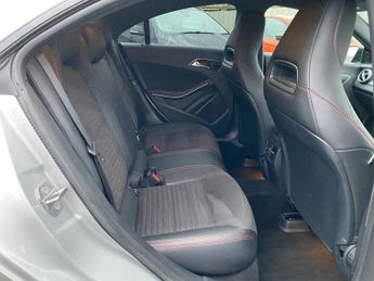 MERCEDES-BENZ CLA 2.1 CLA220d AMG Line Coupe 4dr Diesel 7G-DCT Euro 6 (s/s) (177 p