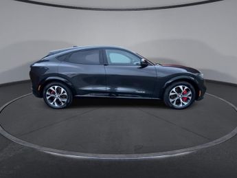 FORD MUSTANG MACH-E Extended Range 91kWh SUV 5dr Electric Automatic AWD (351 ps)