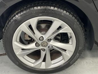 VAUXHALL ASTRA 1.5 Turbo D SRi Nav Hatchback 5dr Diesel Manual Euro 6 (s/s) (10