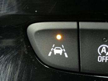 VAUXHALL ASTRA 1.5 Turbo D SRi Nav Hatchback 5dr Diesel Manual Euro 6 (s/s) (10