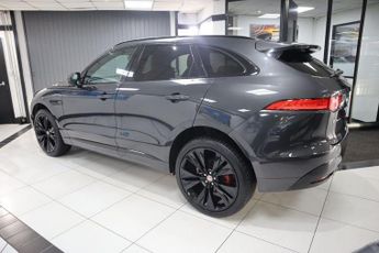 JAGUAR F-PACE 3.0 V6 S SUV 5dr Petrol Auto AWD Euro 6 (s/s) (380 ps)