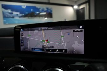 MERCEDES-BENZ A-CLASS 2.0 A35 AMG (Premium) Hatchback 5dr Petrol SpdS DCT 4MATIC Euro 