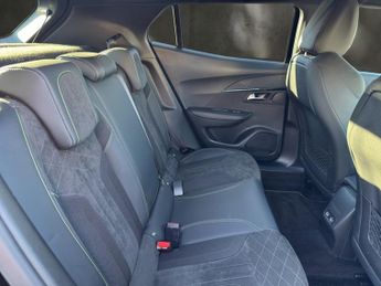 PEUGEOT 2008 1.2 PureTech GT Premium SUV 5dr Petrol EAT Euro 6 (s/s) (155 ps)