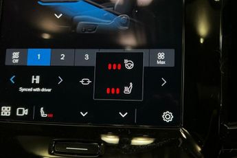 VOLVO C40 Recharge 69kWh Core SUV 5dr Electric Auto (231 ps) Rear Park Ass