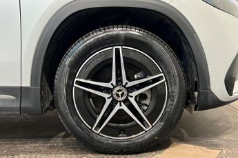 MERCEDES-BENZ EQA EQA 250 66.5kWh AMG Line SUV 5dr Electric Auto (190 ps) Smart Ph