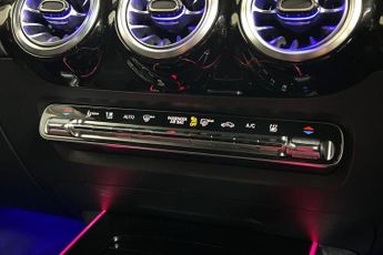 MERCEDES-BENZ EQA EQA 250 66.5kWh AMG Line SUV 5dr Electric Auto (190 ps) Smart Ph