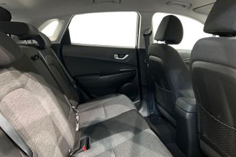 HYUNDAI KONA 39kWh SE Connect SUV 5dr Electric Auto (10.5kW Charger) (136 ps)