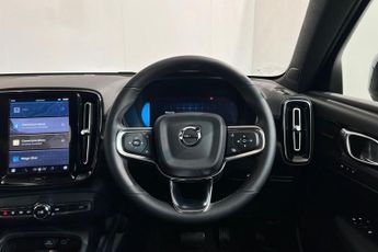 VOLVO C40 Twin Recharge 82kWh Ultimate SUV 5dr Electric Auto AWD (408 ps) 