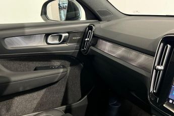 VOLVO C40 Twin Recharge 82kWh Ultimate SUV 5dr Electric Auto AWD (408 ps) 