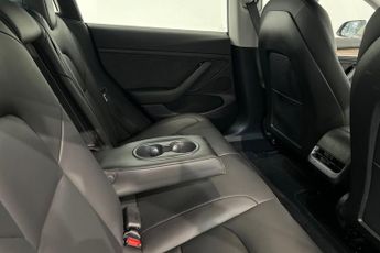 TESLA Model 3 (Dual Motor) Performance Saloon 4dr Electric Auto 4WDE (Performa