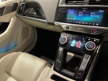 JAGUAR I-PACE 400 90kWh SE SUV 5dr Electric Auto 4WD (400 ps)