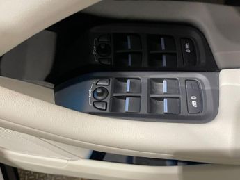 JAGUAR I-PACE 400 90kWh SE SUV 5dr Electric Auto 4WD (400 ps)