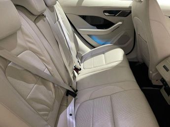 JAGUAR I-PACE 400 90kWh SE SUV 5dr Electric Auto 4WD (400 ps)