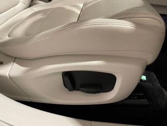 JAGUAR I-PACE 400 90kWh SE SUV 5dr Electric Auto 4WD (400 ps)