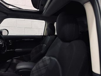 MINI HATCH 2.0 Cooper S Hatchback 3dr Petrol Manual Euro 6 (s/s) (192 ps)
