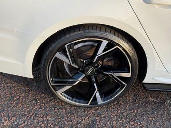 AUDI A4 2.0 TDI S line Saloon 4dr Diesel S Tronic quattro Euro 6 (s/s) (