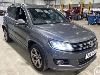 Volkswagen Tiguan 2.0 TDI BlueMotion Tech R-Line Edition SUV 5dr Diesel Manual 4WD