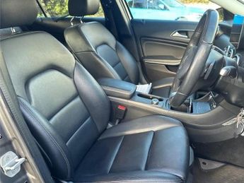 MERCEDES-BENZ A-CLASS 1.5 A180d Sport (Executive) Hatchback 5dr Diesel 7G-DCT Euro 6 (