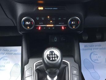 FORD FOCUS 1.5 EcoBlue Titanium Estate 5dr Diesel Manual Euro 6 (s/s) (120 