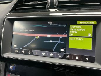 JAGUAR F-PACE 2.0 D180 R-Sport SUV 5dr Diesel Auto AWD Euro 6 (s/s) (180 ps)