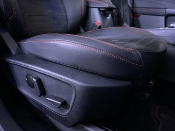 FORD KUGA 2.5h Duratec ST-Line Edition SUV 5dr Petrol Hybrid CVT Euro 6 (s