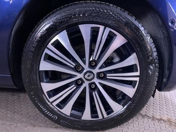 RENAULT ZOE R135 EV50 52kWh Techno Hatchback 5dr Electric Auto (134 bhp)