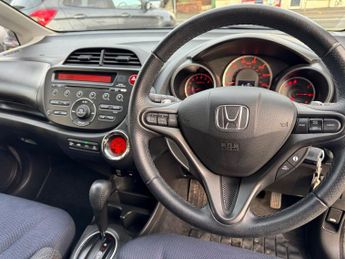 HONDA JAZZ 1.4 i-VTEC ES Plus Hatchback 5dr Petrol CVT Euro 5 (99 ps)