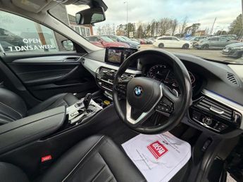 BMW 5 SERIES 2.0 520d MHT SE Saloon 4dr Diesel Hybrid Steptronic Euro 6 (s/s)