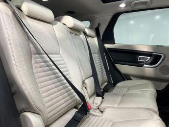 LAND ROVER DISCOVERY SPORT 2.0 TD4 HSE Luxury SUV 5dr Diesel Auto 4WD Euro 6 (s/s) (180 ps)