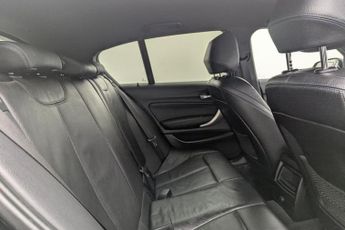 BMW 1 SERIES 1.5 118i GPF M Sport Shadow Edition Hatchback 5dr Petrol Auto Eu