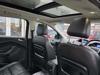 FORD KUGA 2.0 TDCi Titanium X SUV 5dr Diesel AUTOMATIC AWD Euro 5 (163 ps)