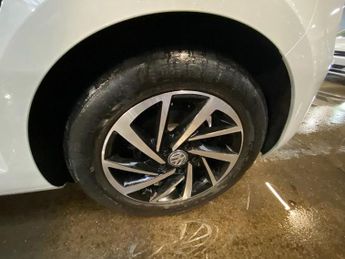 VOLKSWAGEN GOLF 1.5 TSI EVO Match Edition Hatchback 5dr Petrol DSG Euro 6 (s/s) 