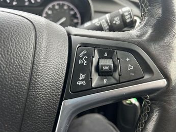 VAUXHALL MOKKA X 1.4i Turbo Elite Nav SUV 5dr Petrol Auto Euro 6 (140 ps)