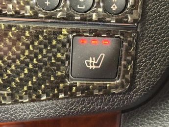 MERCEDES-BENZ C-CLASS 2.1 C200 CDI Elegance Saloon 4dr Diesel Auto Euro 4 (136 ps)