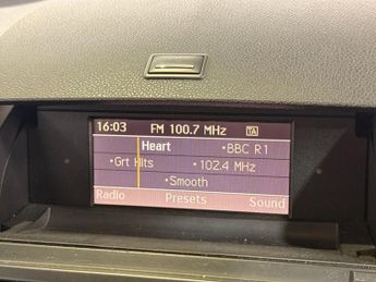 MERCEDES-BENZ C-CLASS 2.1 C200 CDI Elegance Saloon 4dr Diesel Auto Euro 4 (136 ps)