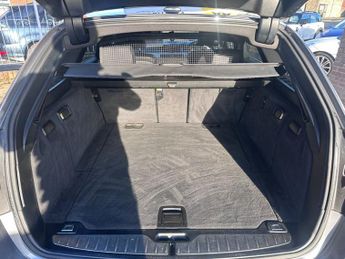 BMW 5 SERIES 2.0 520d M Sport Touring 5dr Diesel Auto Euro 6 (s/s) (190 ps)