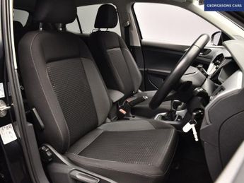 VOLKSWAGEN T-CROSS 1.0 TSI Active SUV 5dr Petrol DSG Euro 6 (s/s) (110 ps)