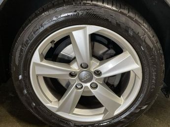 AUDI Q2 1.5 TFSI CoD 35 Sport SUV 5dr Petrol S Tronic Euro 6 (s/s) (150 