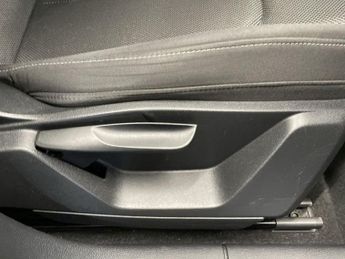 AUDI Q2 1.5 TFSI CoD 35 Sport SUV 5dr Petrol S Tronic Euro 6 (s/s) (150 