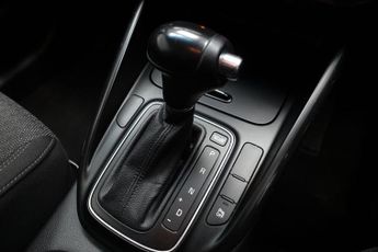 KIA CARENS 1.7 CRDi 2 MPV 5dr Diesel DCT Euro 6 (s/s) (139 bhp)