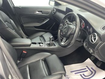 MERCEDES-BENZ A-CLASS 2.1 A200d Sport Hatchback 5dr Diesel Manual Euro 6 (s/s) (136 ps